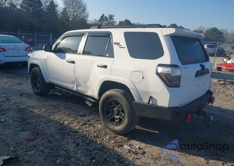 2019 Toyota 4Runner Trd Off Road Premium из США, поврежденный, VIN JTEBU5JR1K5690382